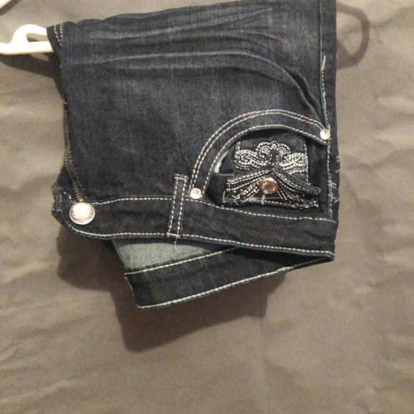 Jeans - Picture 2 of 2